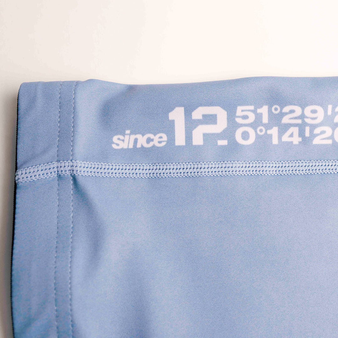 AESTHETIC Axis Short Sleeve Rashguard - Steel Grey close up details
