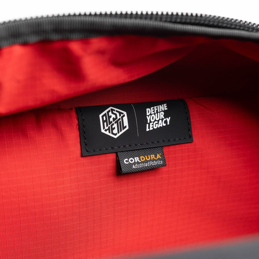 AESTHETIC Asia Omni Duffel 35l inner details
