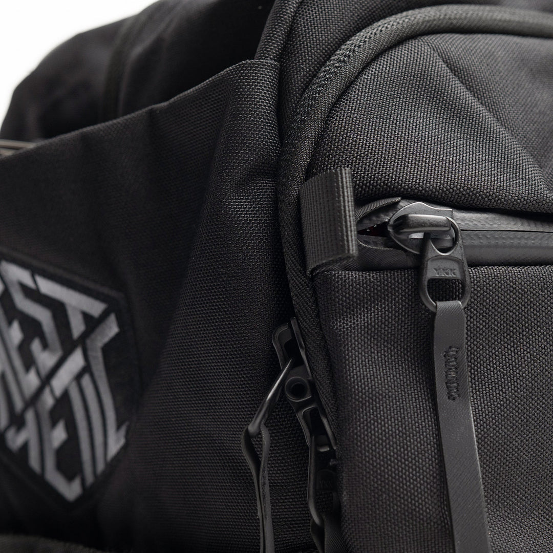AESTHETIC Asia Omni Duffel 35l zipper