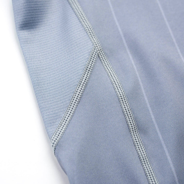 AESTHETIC UK Youth Short Sleeve Ranked Rashguard 2026 Grey - stitch details