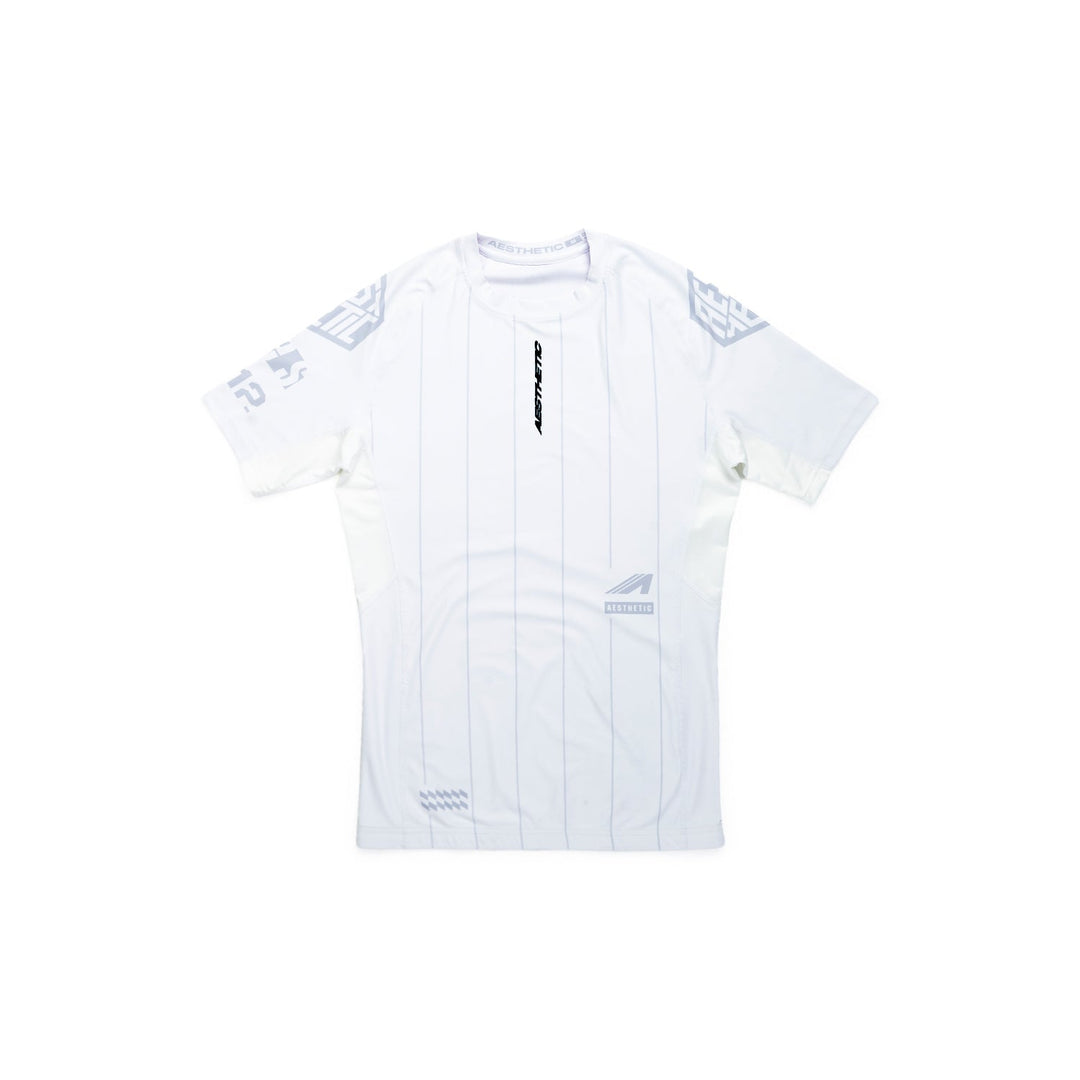 AESTHETIC UK Short Sleeve Ranked Rashguard 2026 White - front view