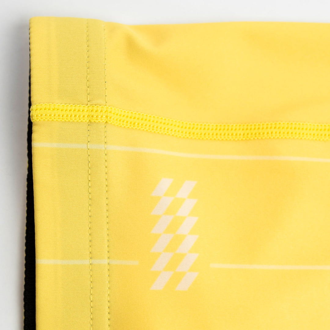 AESTHETIC UK Youth Short Sleeve Ranked Rashguard 2026 Yellow - stitch details